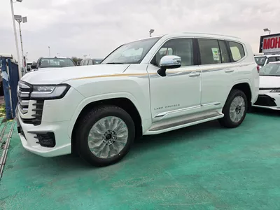 Toyota Land Cruiser LC300 VXR Plus 2026 | 2026 Model-5