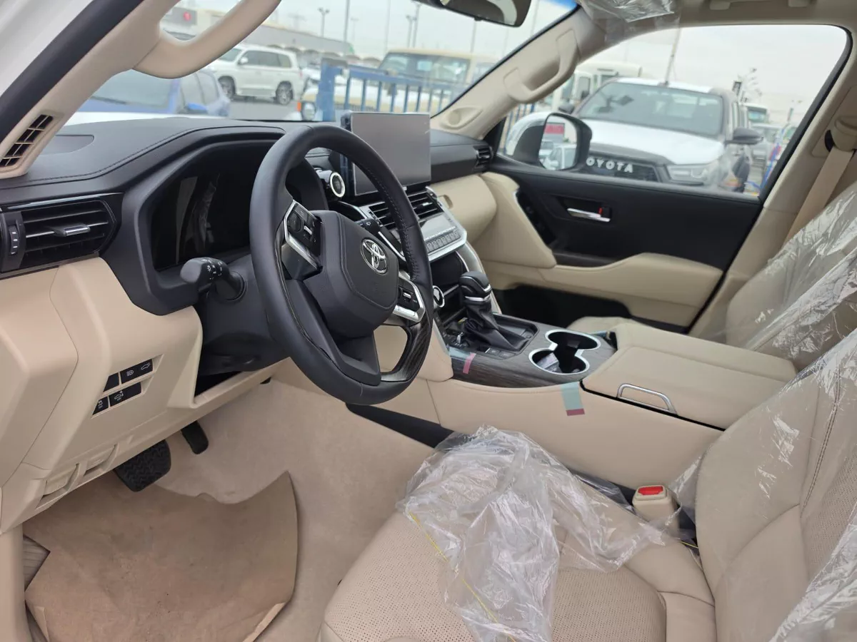 Toyota Land Cruiser LC300 VXR Plus 2026 | 2026 Model-7-7