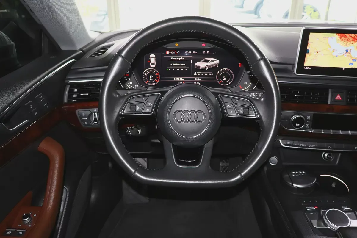 40 TFSI . GCC Specs . Full Option . Excellent Condition-11-11