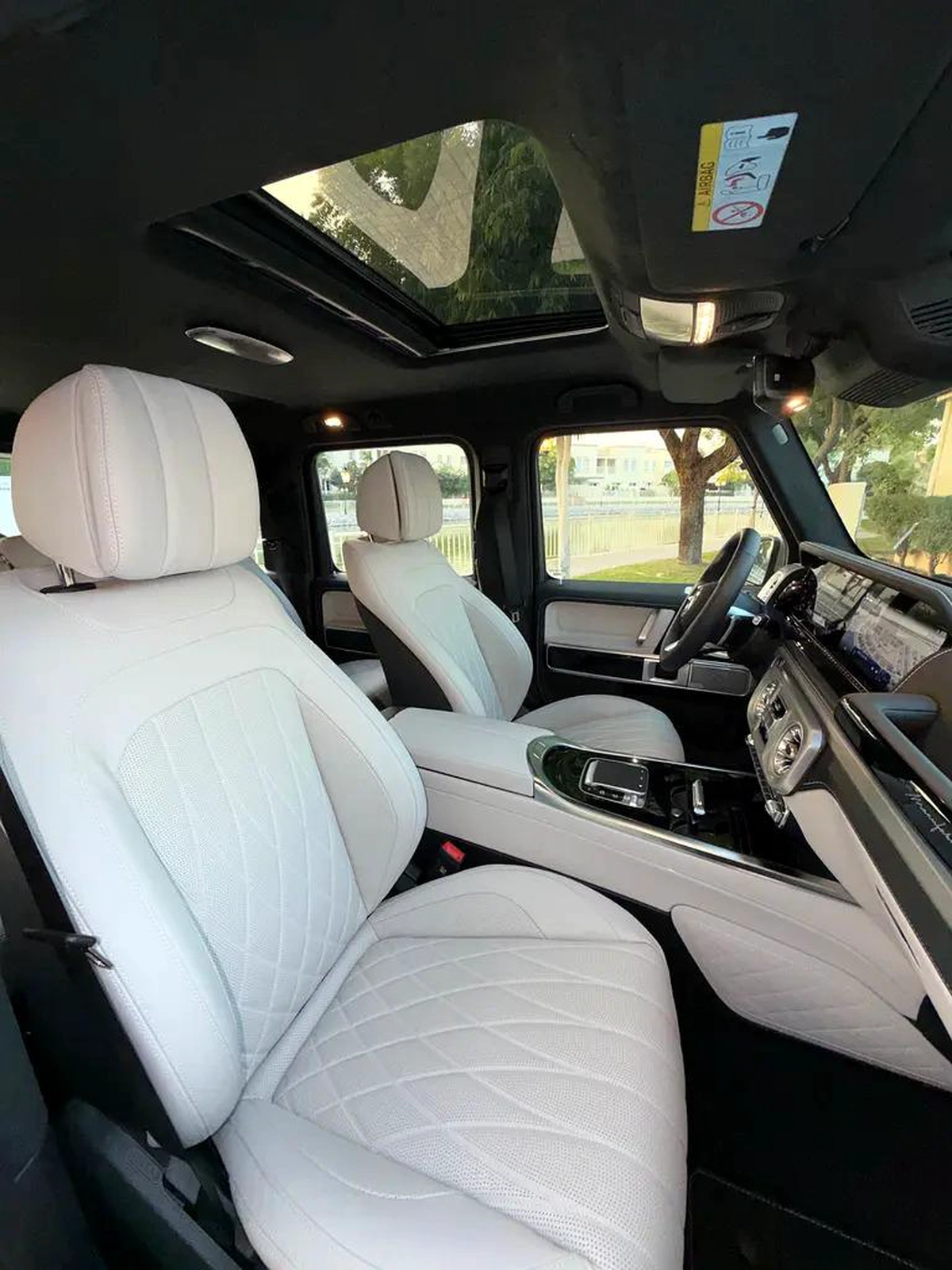 Gcc Specs, 5 Years Warranty Mercedes-Benz G-Class G 500-2-2