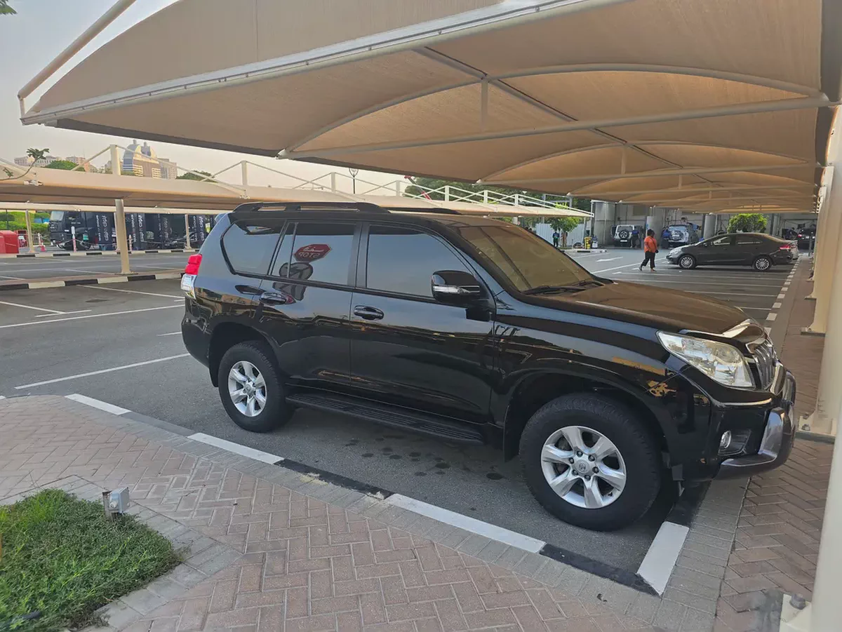 Reliable Toyota Prado 2010 TXL | GCC Specs | Well Maintained-2-2