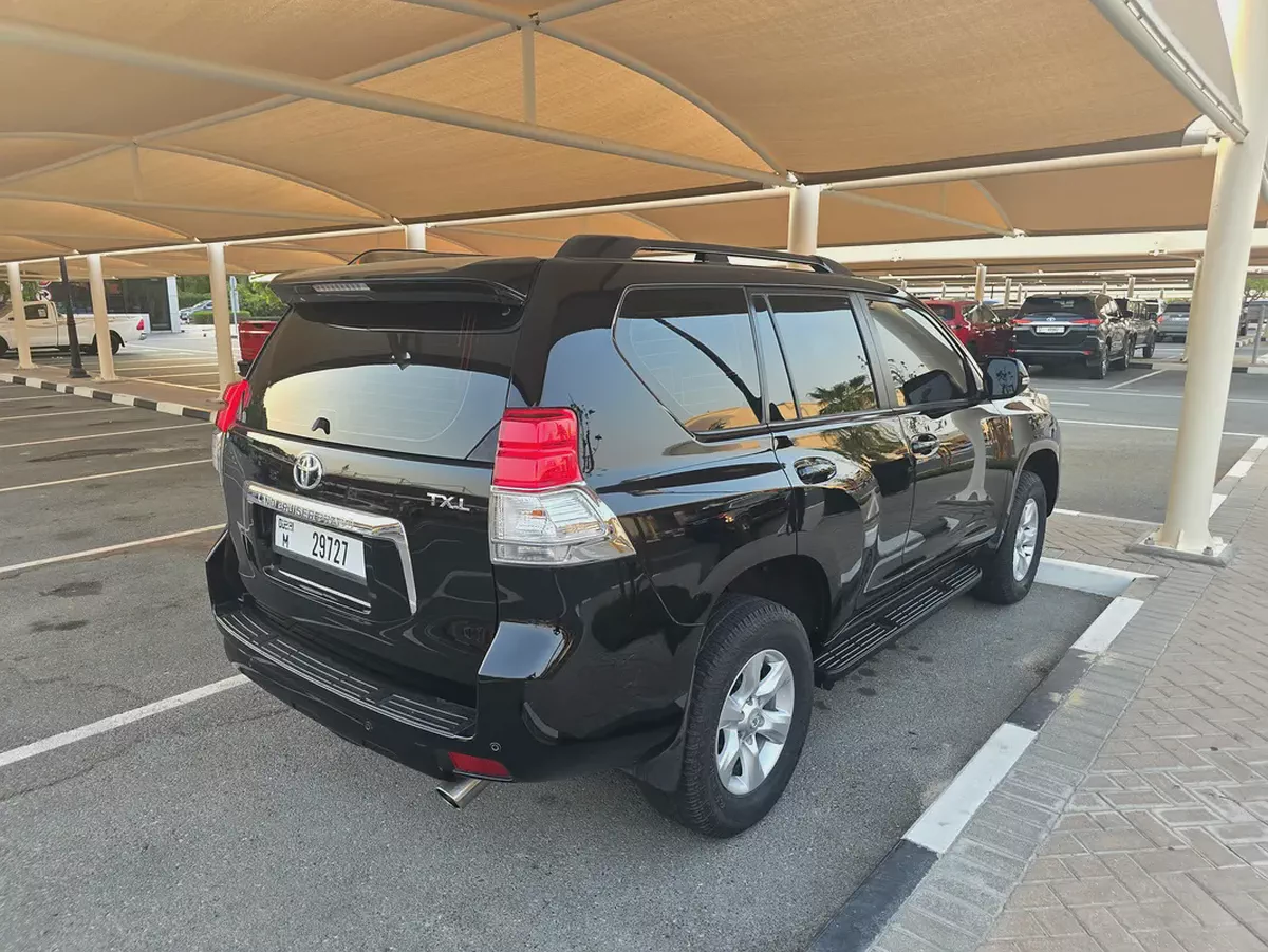 Reliable Toyota Prado 2010 TXL | GCC Specs | Well Maintained-3-3