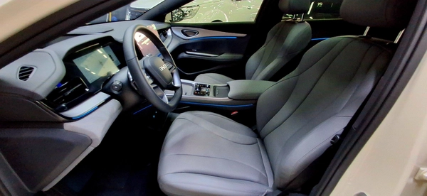 2025 BYD SEAL 07 LUXURY EDITION