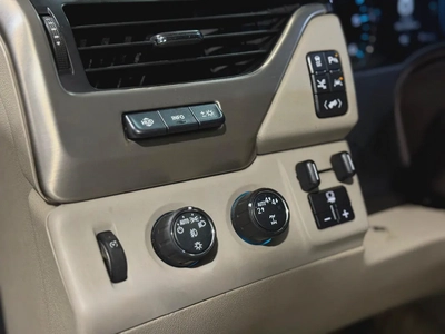 GMC Yukon Denali | 2019 | GCC Specs | Full Option | Pristine Condition-11