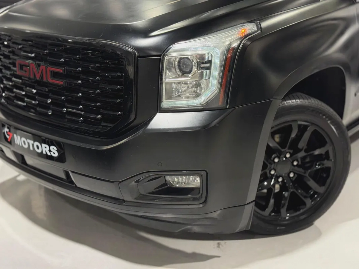 GMC Yukon Denali | 2019 | GCC Specs | Full Option | Pristine Condition-17-17