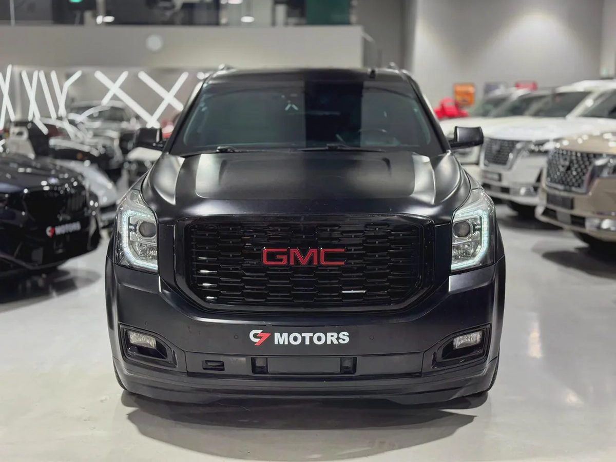 GMC Yukon Denali | 2019 | GCC Specs | Full Option | Pristine Condition-2-2