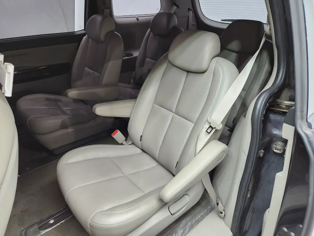 Kia Carnival 2019 Korean Specs-18-18