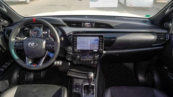 Toyota Hilux GR Sport 4.0L