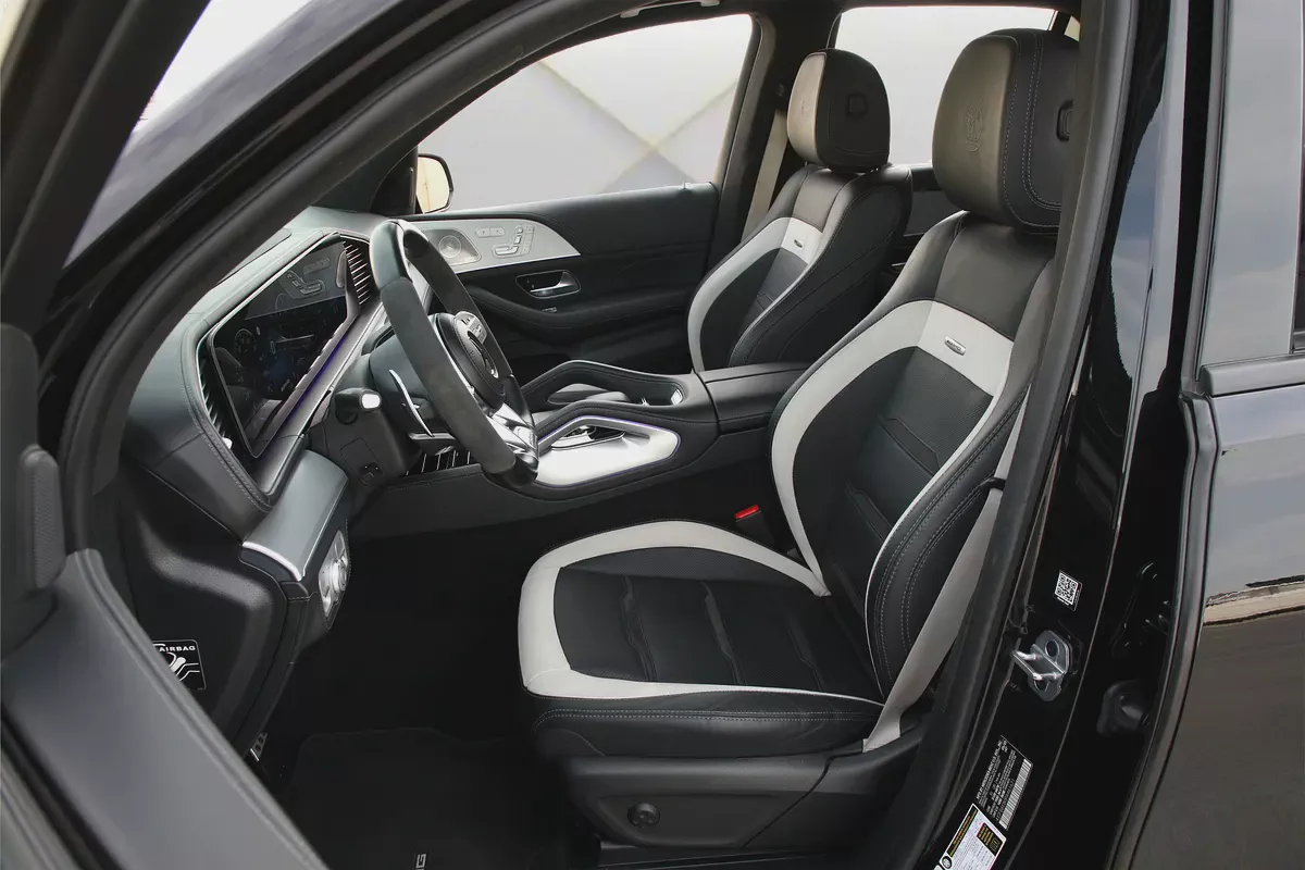 MERCEDES BENZ GLE 63 S - 2023 - FULLY LOADED - AMAZING CONDITION-8-8