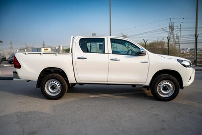 Toyota Hilux DLX Basic-20