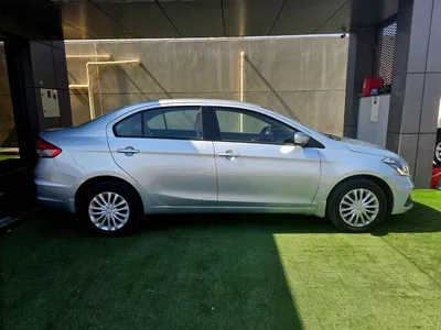 Suzuki Ciaz GL GCC/ 1.5 V4/ NON ACCIDENT/ LOW MILEAGE/  EXCELLENT CONDITION-3