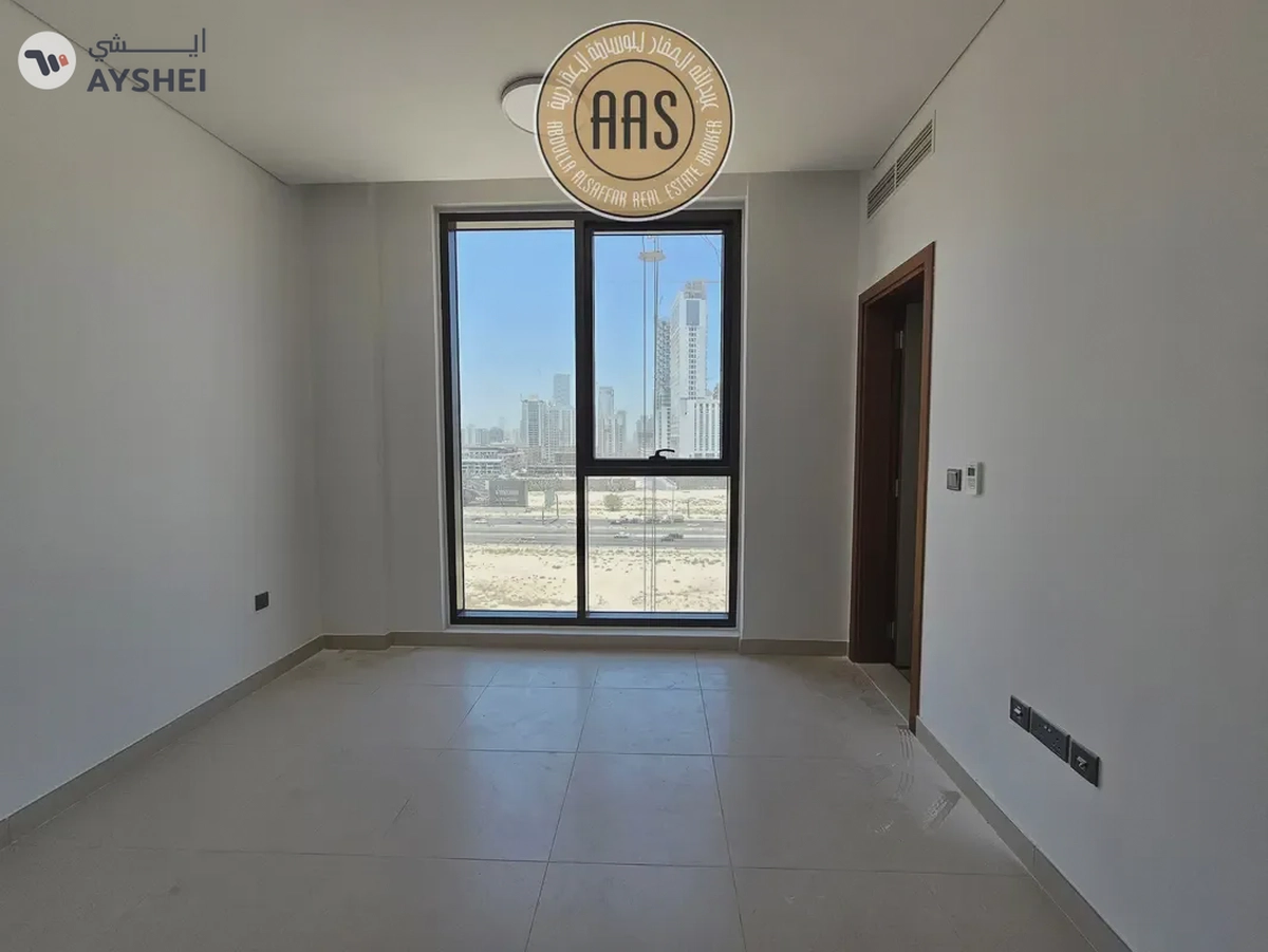 Brand new Spacious 3-BHK Apartment With All Facilities-10-10