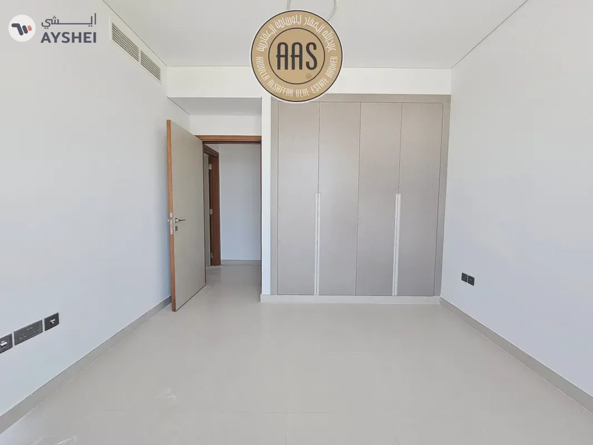 Brand new Spacious 3-BHK Apartment With All Facilities-11-11