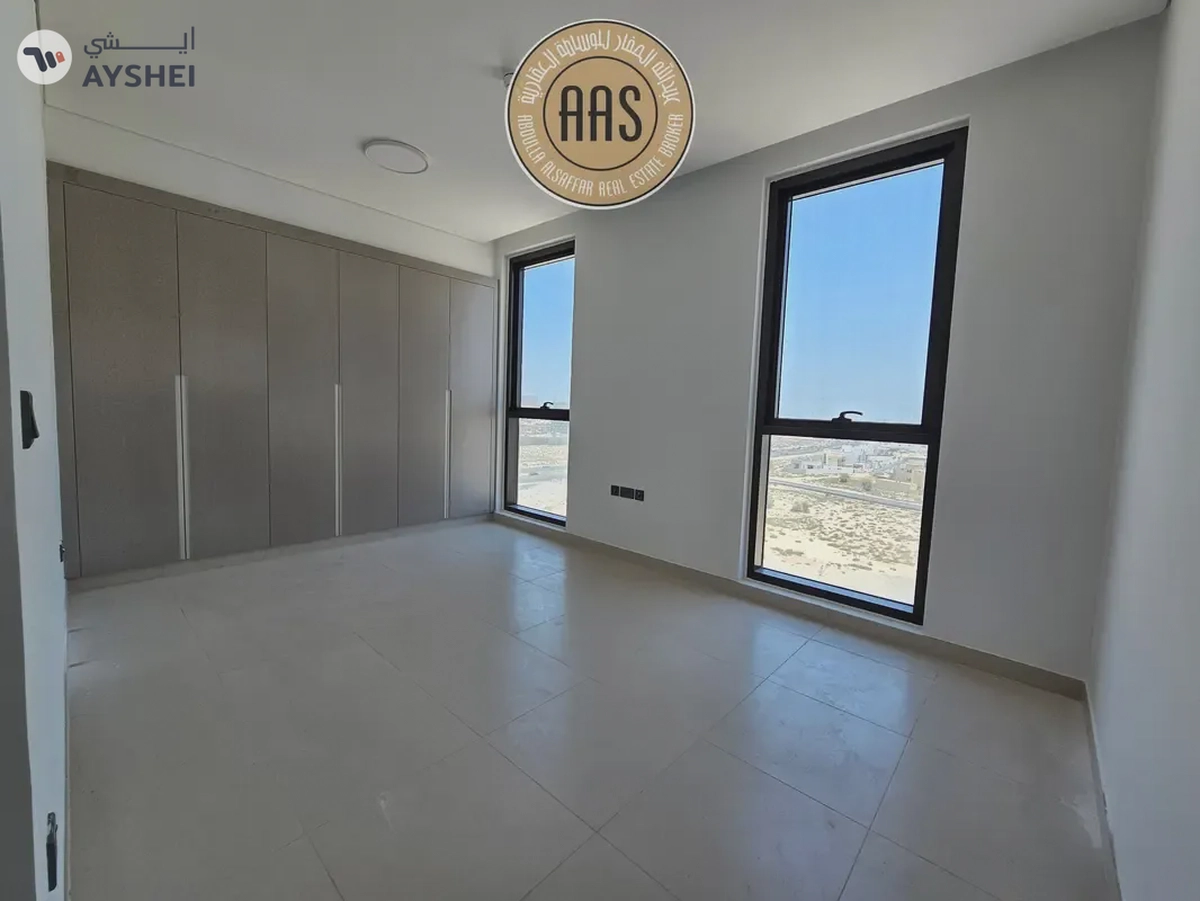 Brand new Spacious 3-BHK Apartment With All Facilities-13-13