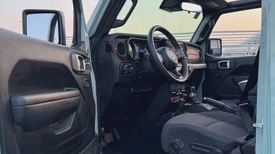 Jeep Wrangler Rubicon-2