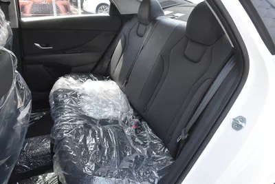 HYUNDAI ELANTRA LUXURY 2025 | WHITE LIKE-3