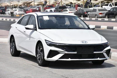 HYUNDAI ELANTRA LUXURY 2025 | WHITE LIKE-12