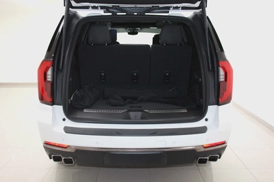 GMC Yukon AT4 Ultimate 2025 GCC Specs-5