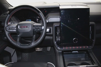 GMC Yukon AT4 Ultimate 2025 GCC Specs-7
