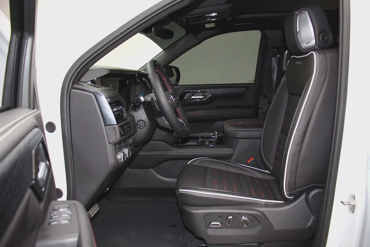 GMC Yukon AT4 Ultimate 2025 GCC Specs-8-8