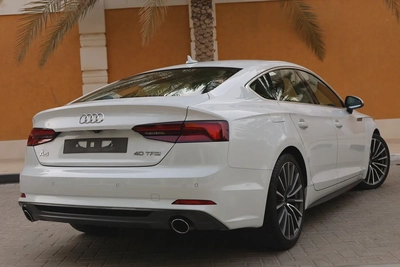AUDI A5 -2018- 120000KM-GCC SPECS-2