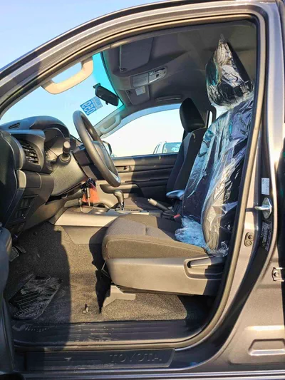 Toyota Hilux TOYOTA HILUX BASIC NARROW BODY || DOUBLE CABIN | 2.4L DIESEL A/T 4WD | PWR WINDOWS (CODE # HDA) GRAY-8