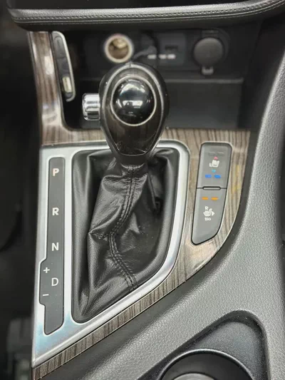 KIA K5 MODEL 2011 FULL OPTION NO ACCIDENT-7