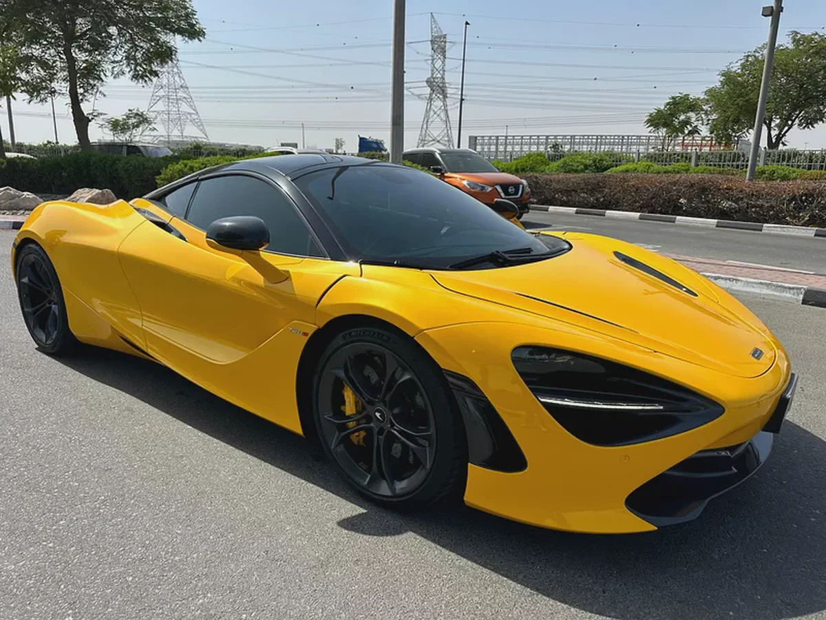 McLaren 720S-3-3
