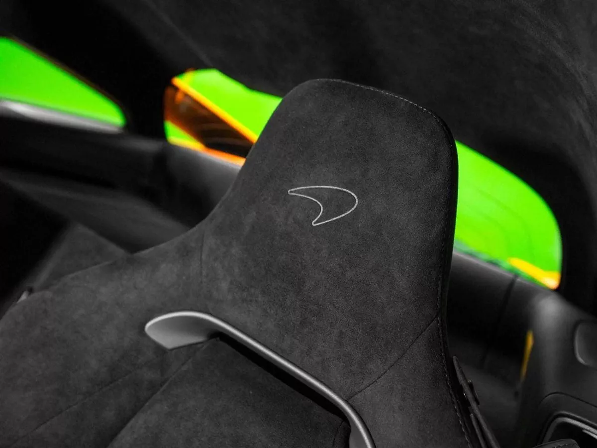 McLaren Artura STANDARD | 2 years warranty and service-10-0