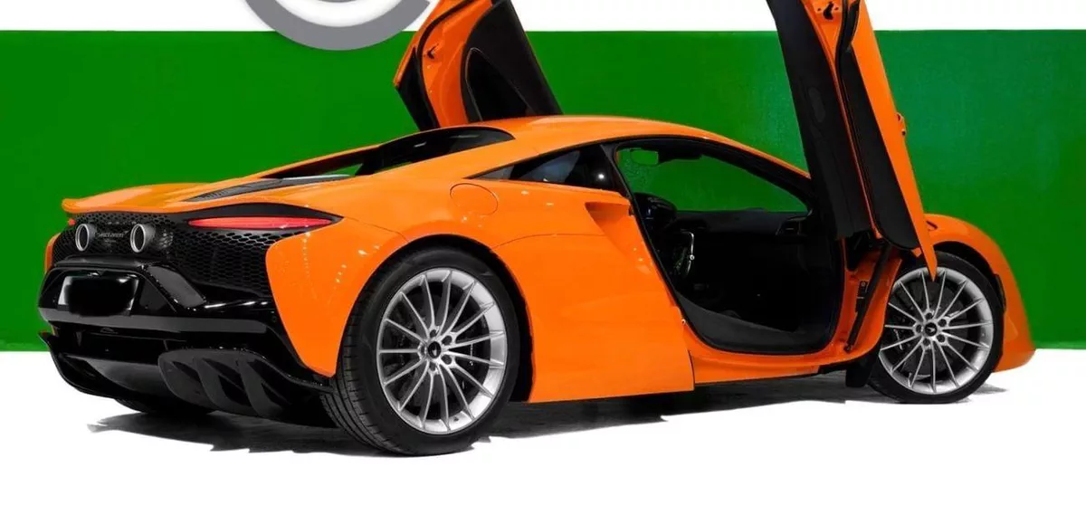 McLaren Artura STANDARD | 2 years warranty and service-14-0