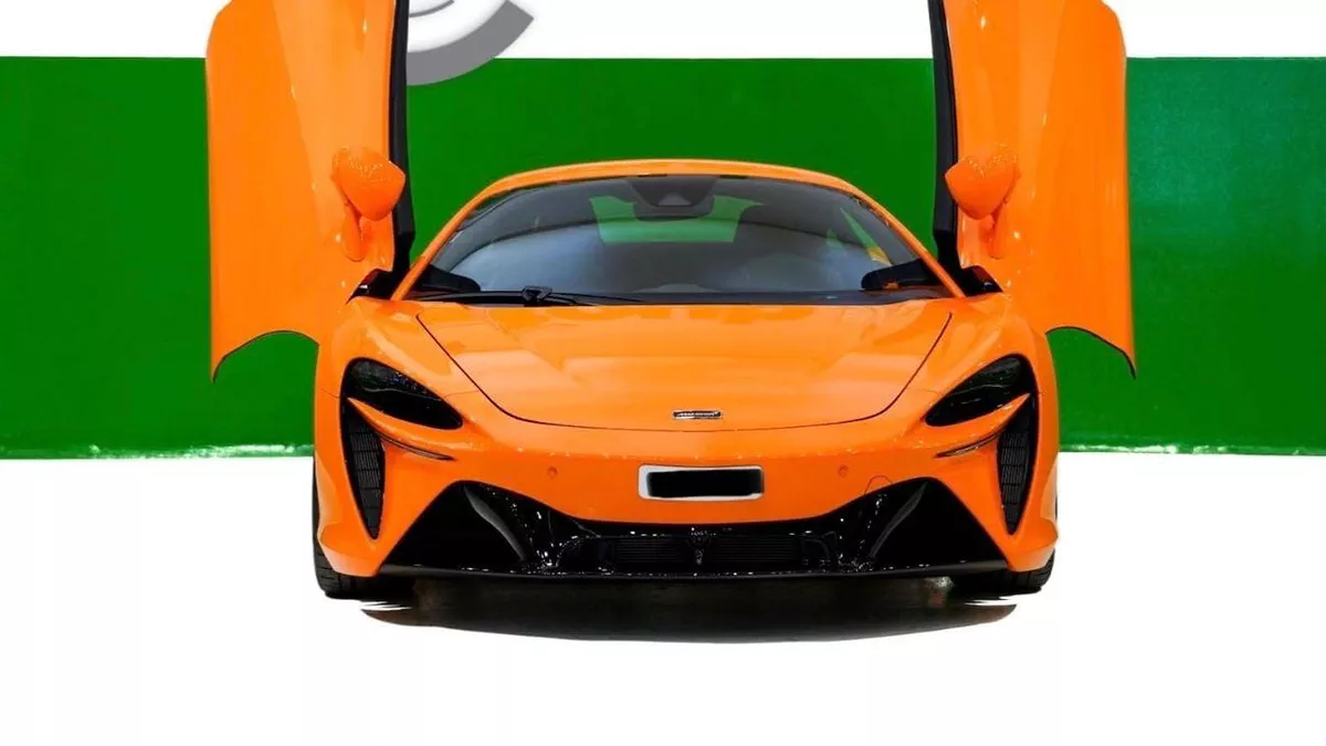 McLaren Artura STANDARD | 2 years warranty and service-3-0