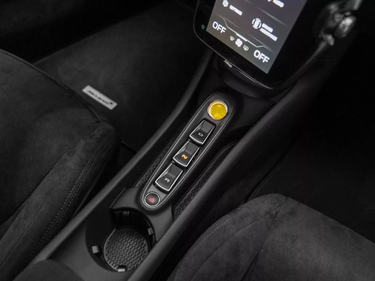 McLaren Artura STANDARD | 2 years warranty and service-6-0