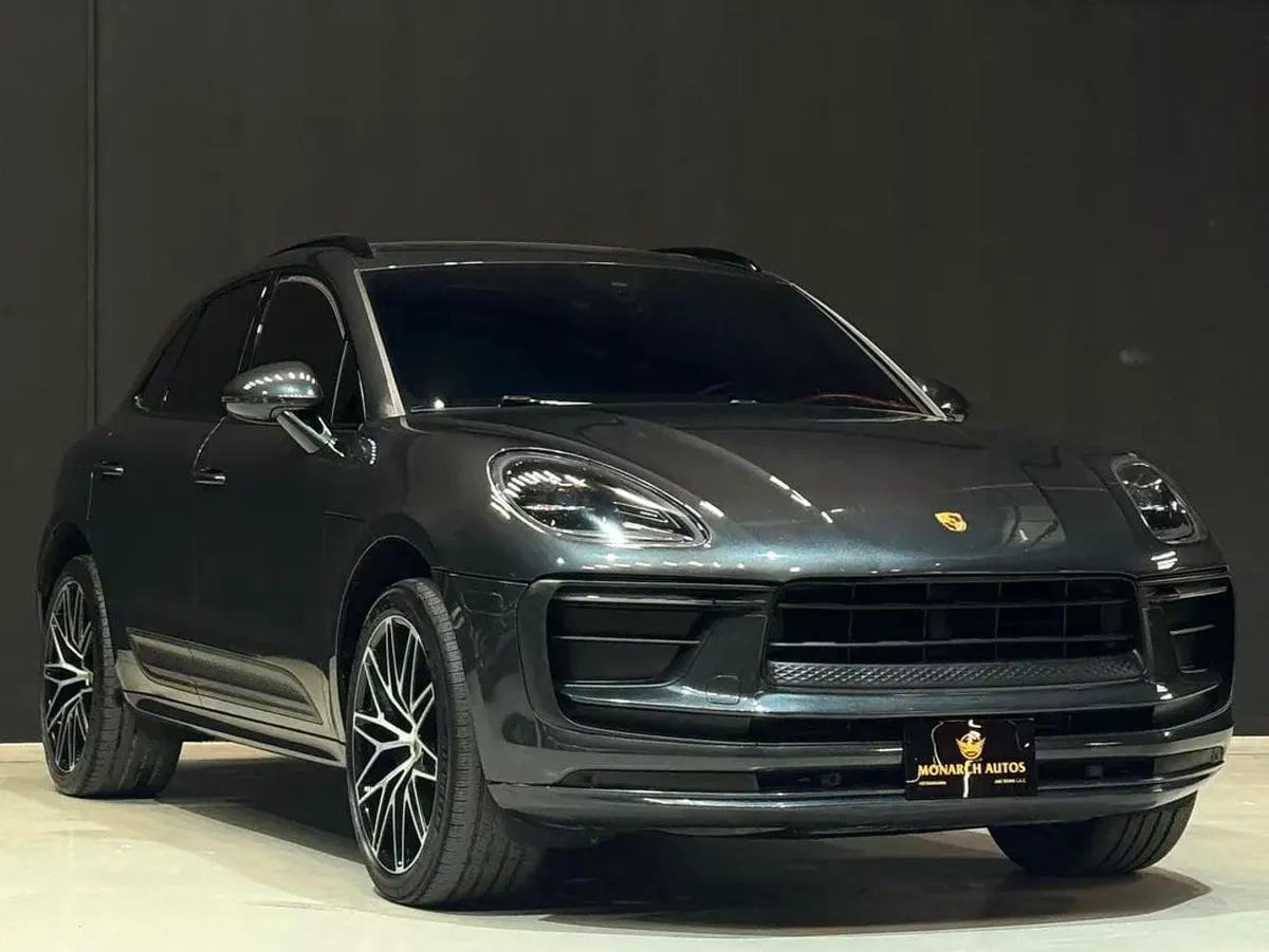 Porsche Macan S AMERICAN SPEC | 2,630 / Month-1-0