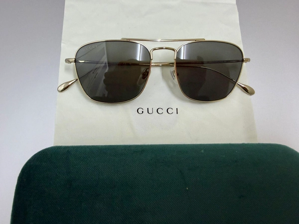 Gucci Gold Navigator (GG 1183S) sunglasses with case and cloth
