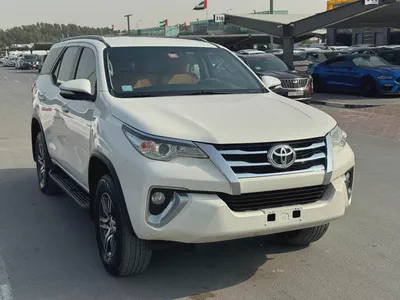 Toyota fortunes 2016 white cooor GCc calen car-0