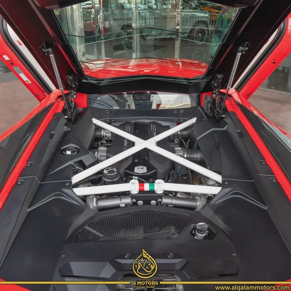 2018 LAMBORGHINI AVENTADOR S  ( 1 OF 1 ) GCC DONE ONLY 28,000KM