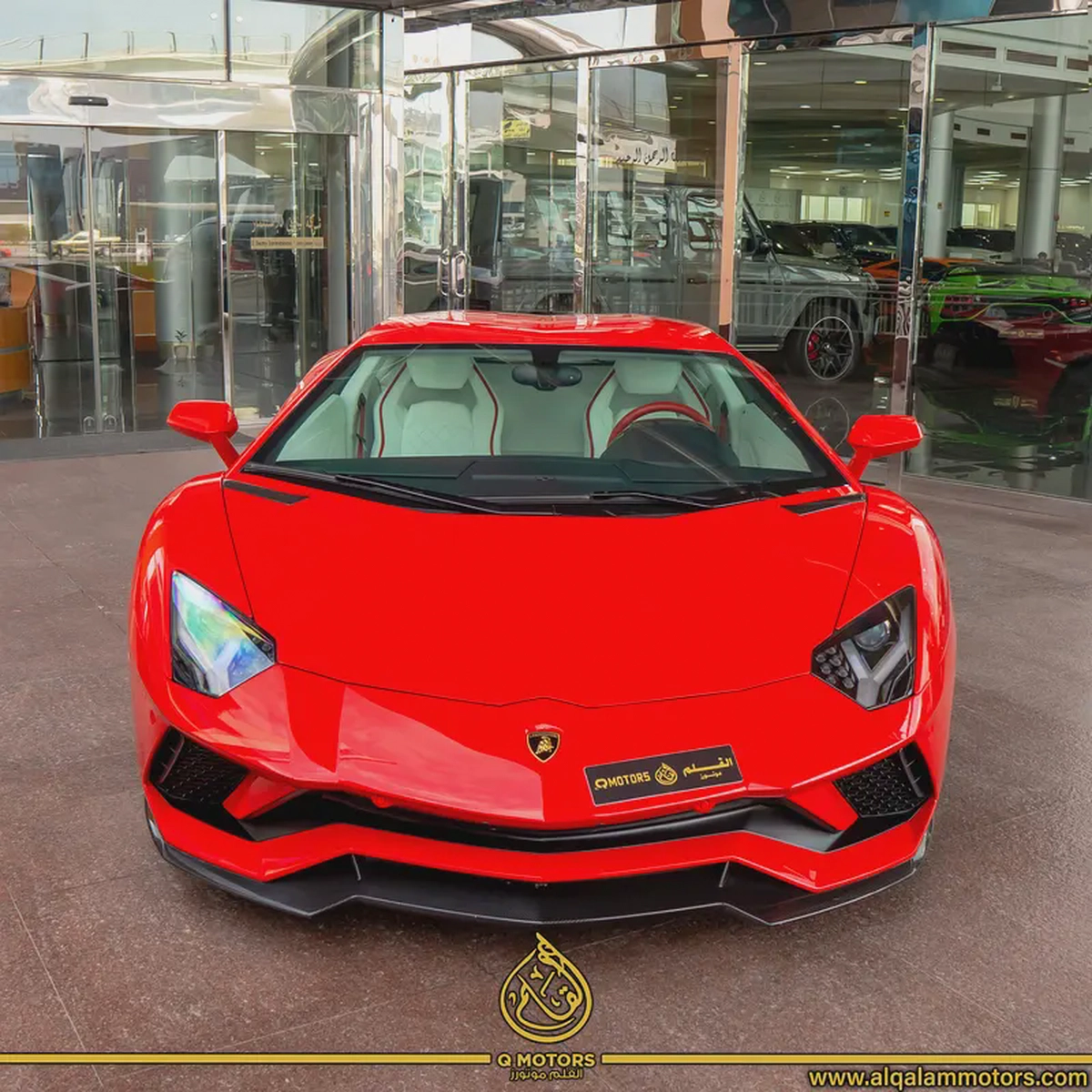 2018 LAMBORGHINI AVENTADOR S  ( 1 OF 1 ) GCC DONE ONLY 28,000KM-11-11