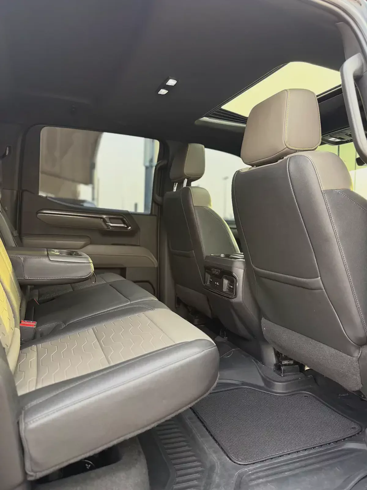 شيفروليه سيلفرادو 2022 Chevrolet Silverado 1500 ZR2 | GCC Specs | Off-Road Ready-14-14