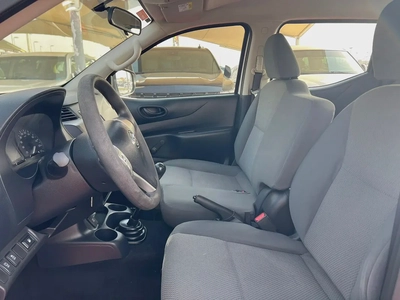 2020 Nissan Navara | Manual | 4X2 | GCC | Ref#1010-8