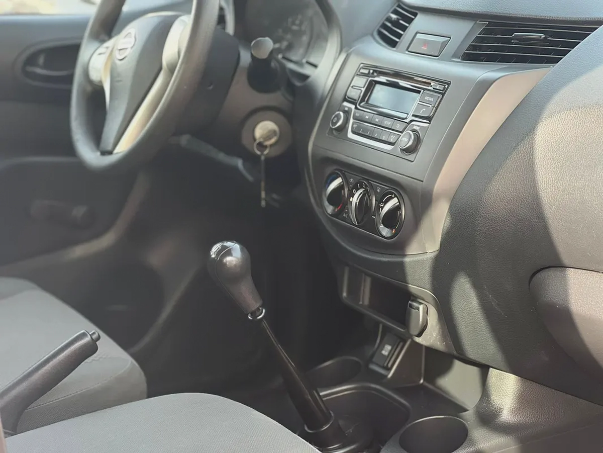 2020 Nissan Navara | Manual | 4X2 | GCC | Ref#1010-13-13