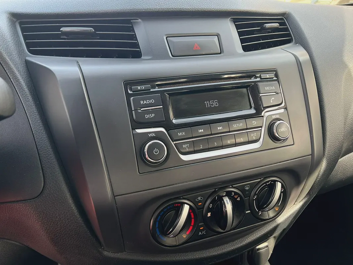 2020 Nissan Navara | Manual | 4X2 | GCC | Ref#1010-15-15