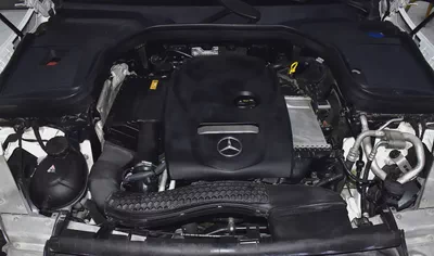 EXCELLENT DEAL for our Mercedes Benz GLC250 4Matic ( 2017 Model ) in White Color GCC Specs-17