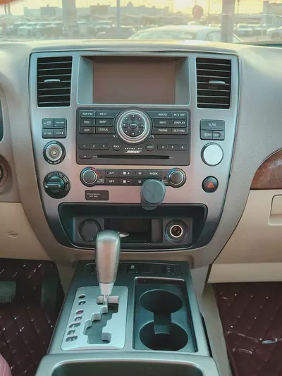 Nissan Armada LE 2015, GCC Specs - Well Maintained!-15