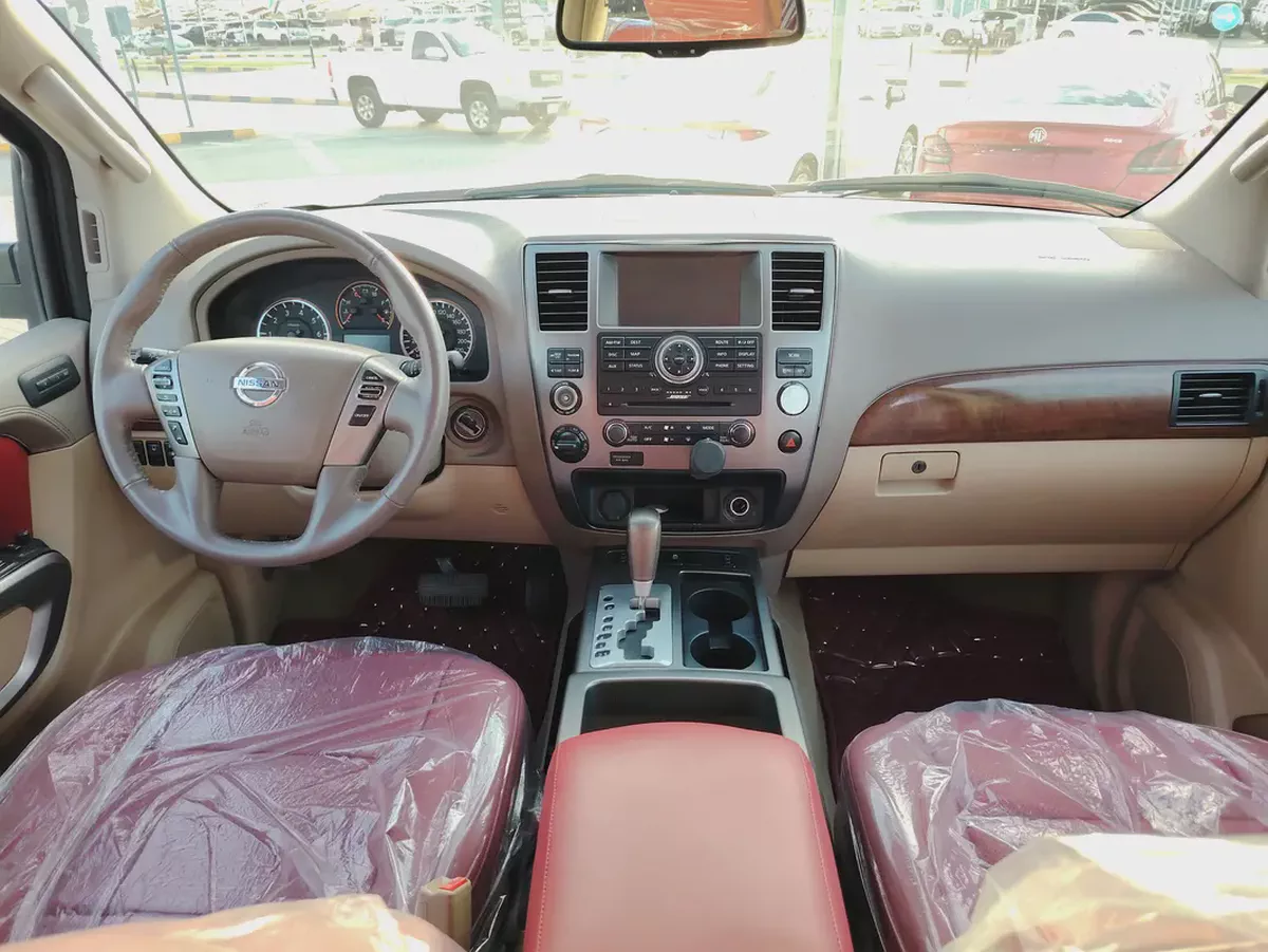 Nissan Armada LE 2015, GCC Specs - Well Maintained!-14-14