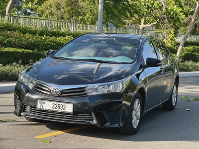 Toyota Corolla 2016 SE Plus - GCC Specs - Excellent Condition-1