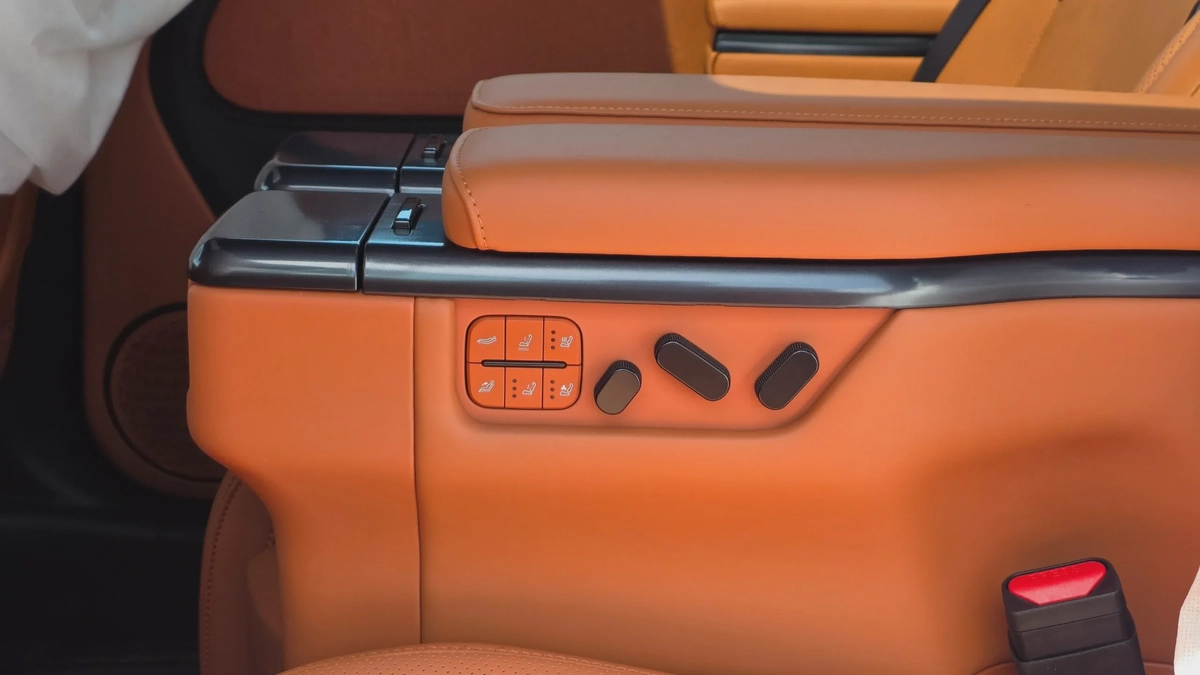ROX ADAMAS VIP (Grey Orange)