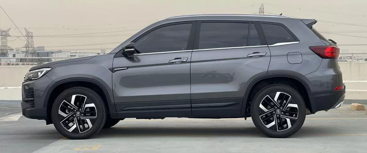Changan CS75  Full option - leather interior - panoramic roof -360 degree camera-2-0