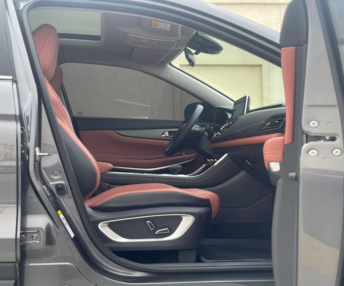 Changan CS75  Full option - leather interior - panoramic roof -360 degree camera-5-0