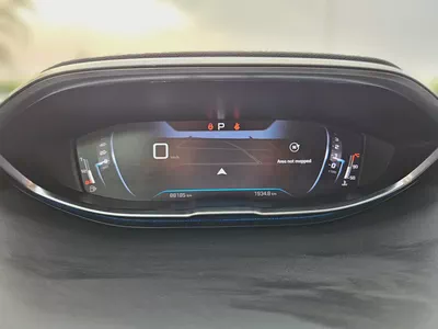 Peugeot 3008 Active Plus 2022 GCC Full New Condition Low KM Single Hand Driven Car Premium Condition-13