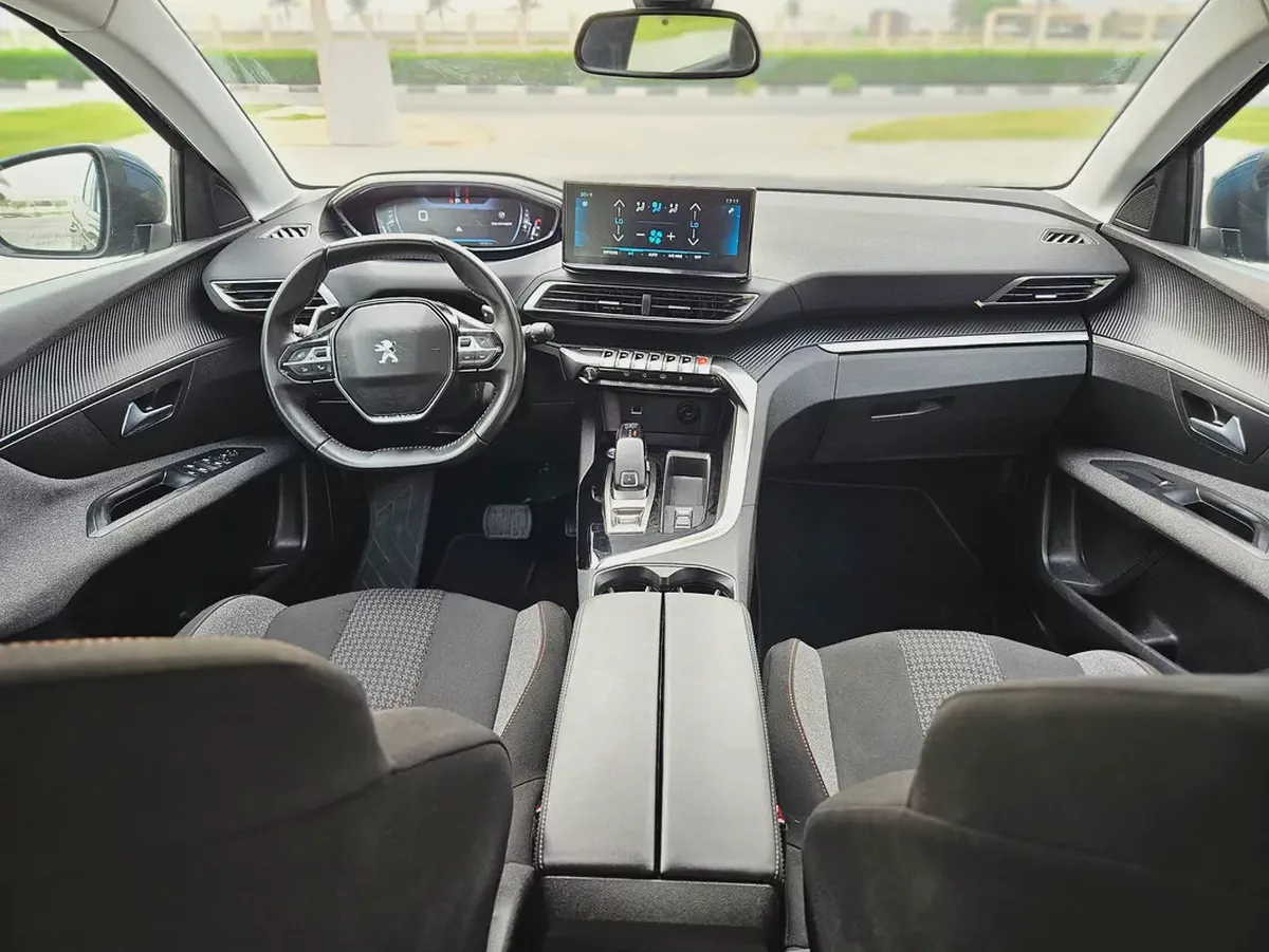 Peugeot 3008 Active Plus 2022 GCC Full New Condition Low KM Single Hand Driven Car Premium Condition-11-11